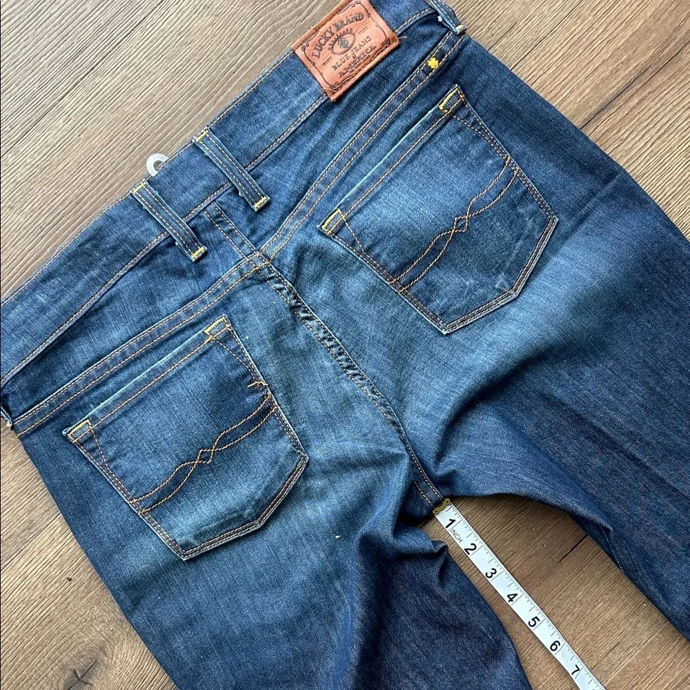 Lucky Brand Women's Blue Flared Jeans ! 6/28